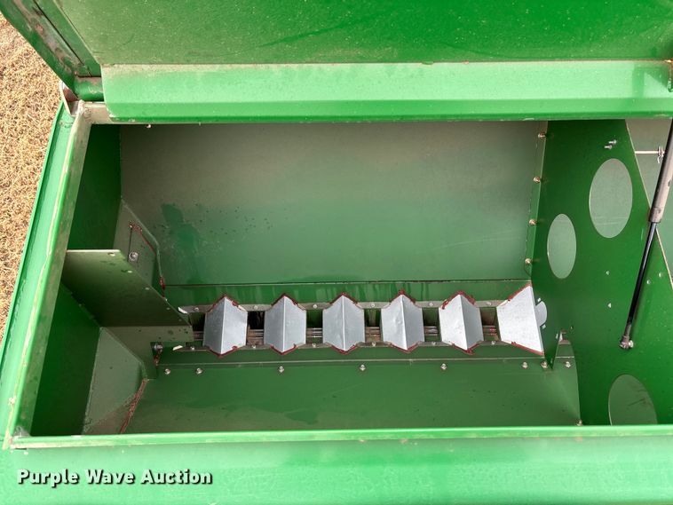 image for item EU6366 2008 Great Plains 2S-2600 HD grain drill