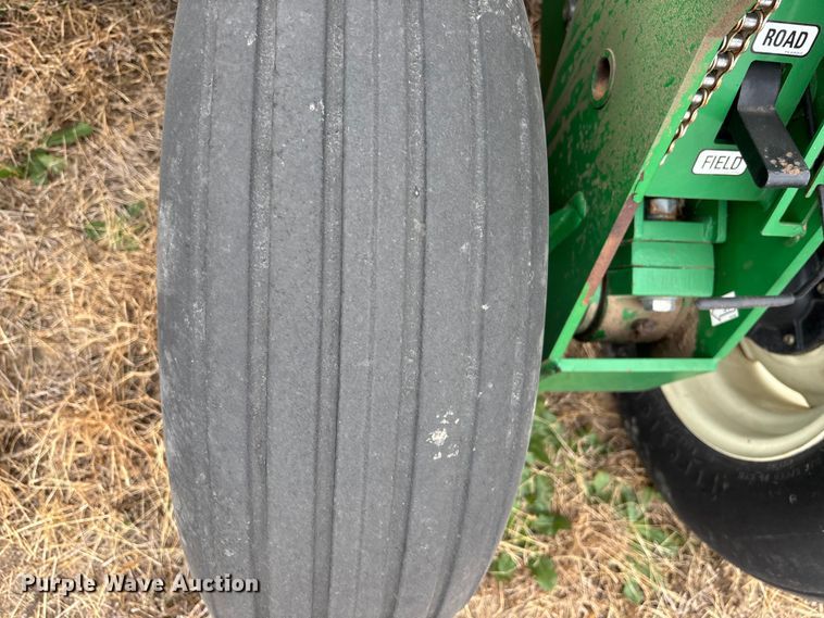 image for item EU6366 2008 Great Plains 2S-2600 HD grain drill