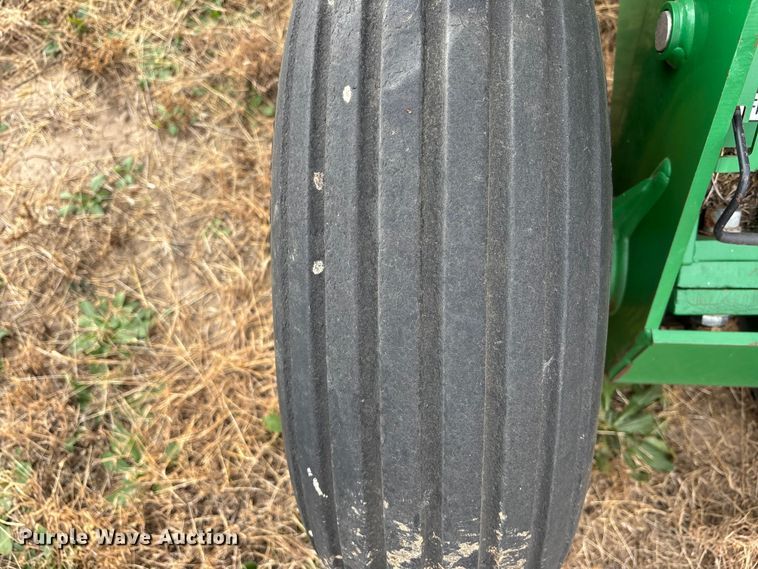 image for item EU6366 2008 Great Plains 2S-2600 HD grain drill