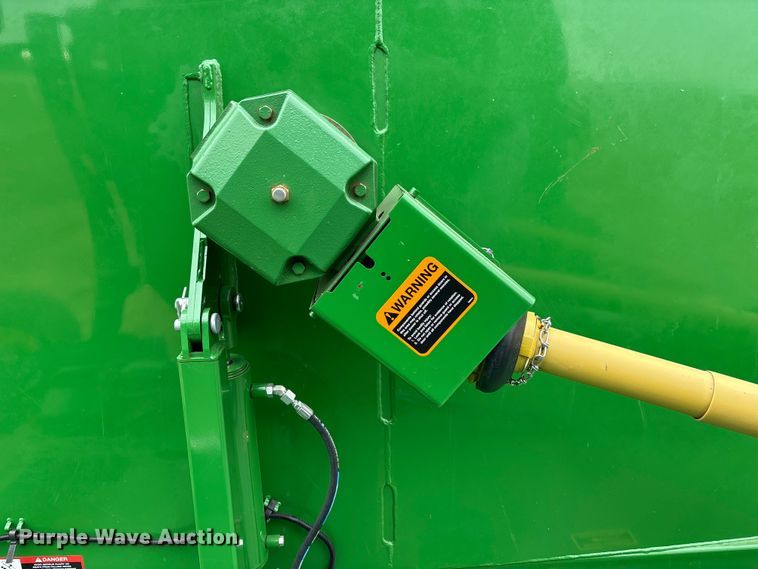 image for item EU6367 2022 John Deere FC20R batwing rotary mower