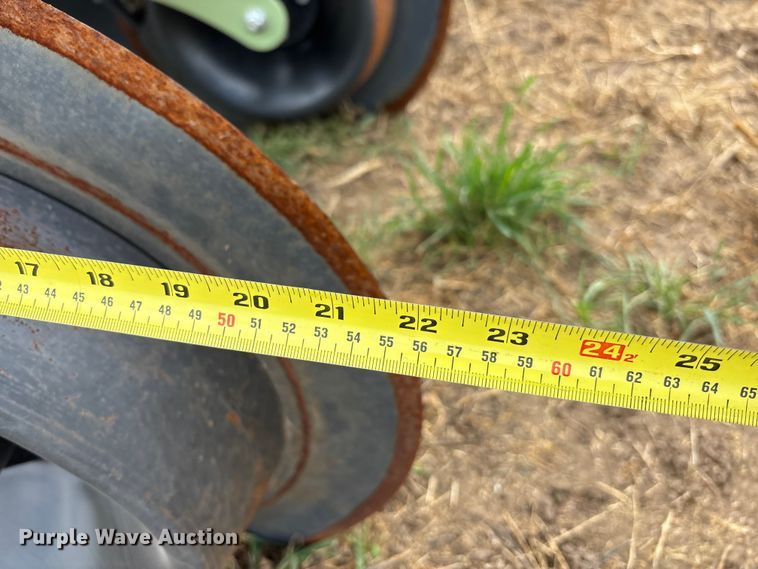 image for item EU6368 Orthman Unverferth 8375 row crop cultivator