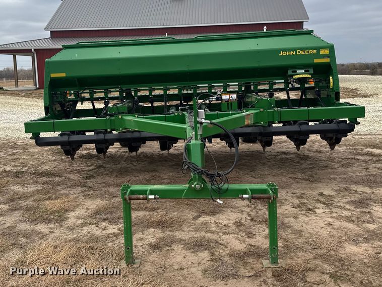 image for item EU6369 2010 John Deere 1590 grain drill