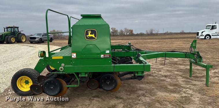 image for item EU6369 2010 John Deere 1590 grain drill