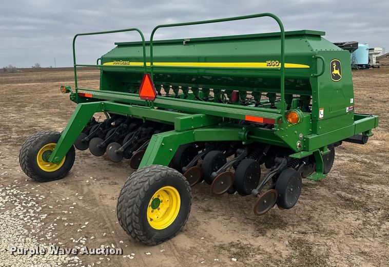 image for item EU6369 2010 John Deere 1590 grain drill
