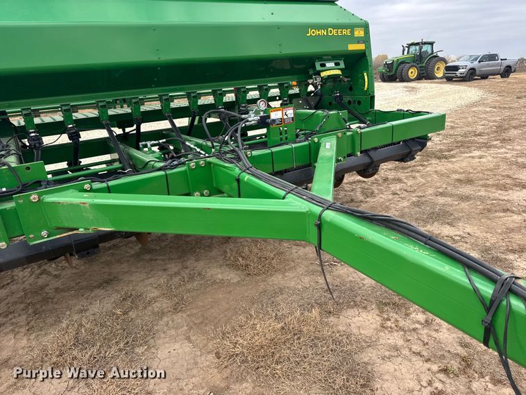 image for item EU6369 2010 John Deere 1590 grain drill