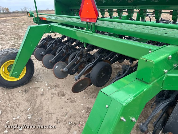 image for item EU6369 2010 John Deere 1590 grain drill