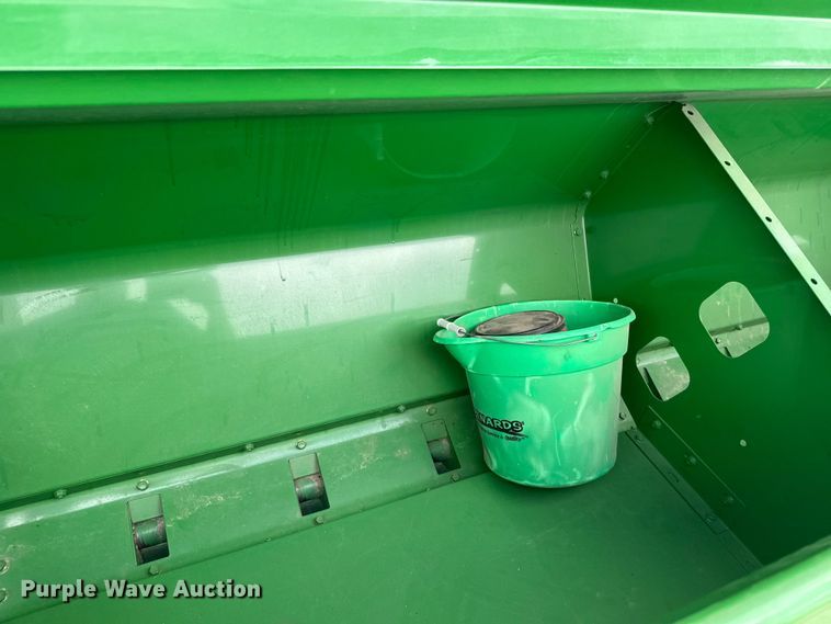 image for item EU6369 2010 John Deere 1590 grain drill