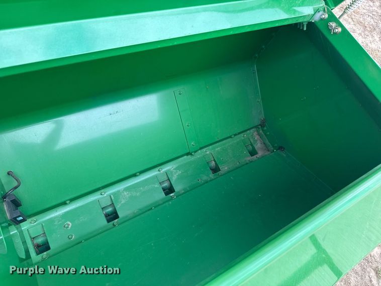 image for item EU6369 2010 John Deere 1590 grain drill