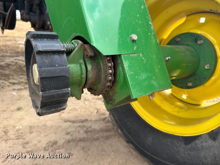 image for item EU6369 2010 John Deere 1590 grain drill