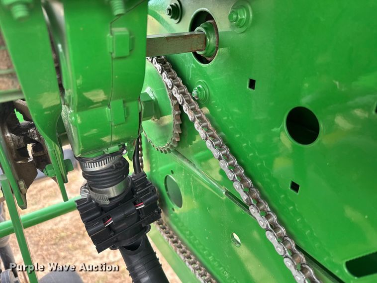 image for item EU6369 2010 John Deere 1590 grain drill