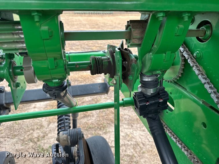 image for item EU6369 2010 John Deere 1590 grain drill
