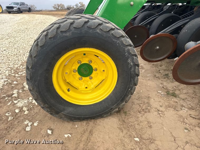image for item EU6369 2010 John Deere 1590 grain drill