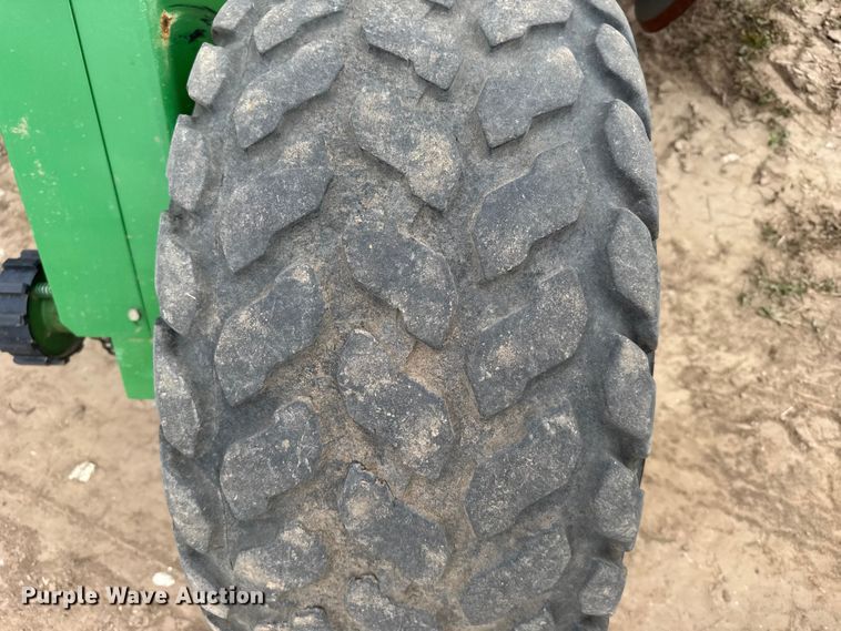 image for item EU6369 2010 John Deere 1590 grain drill