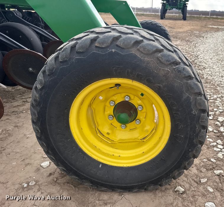 image for item EU6369 2010 John Deere 1590 grain drill