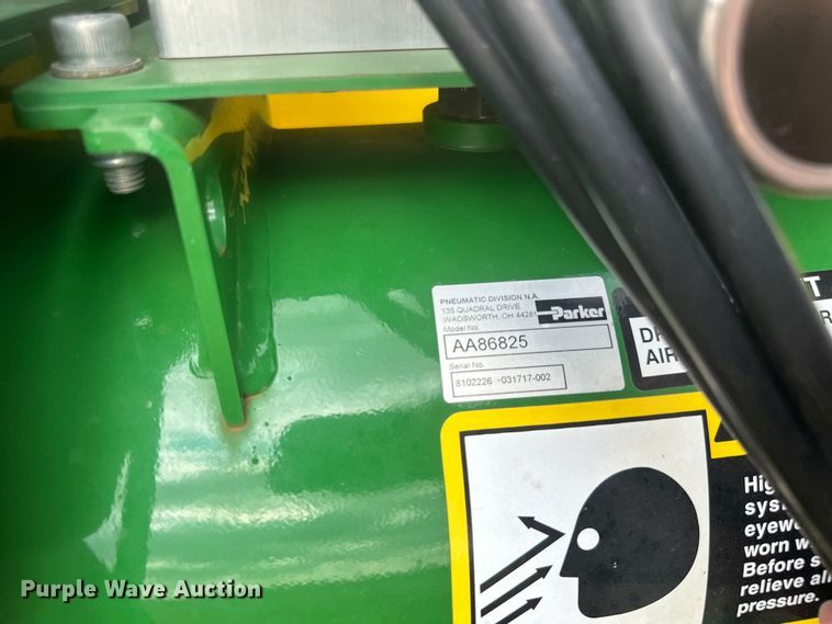 image for item EU6372 2017 John Deere 1795 Max Emerge split row no-till planter