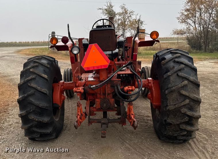 image for item EU6386 Allis-Chalmers 185 tractor