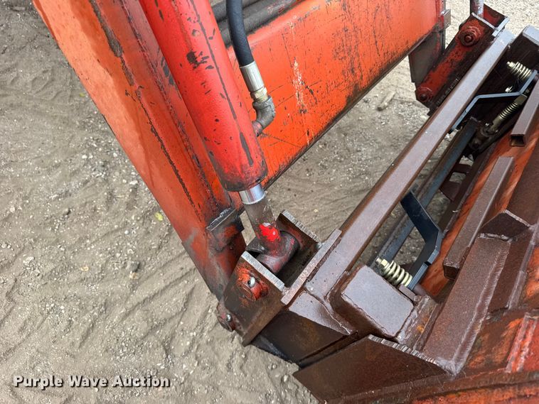 image for item EU6386 Allis-Chalmers 185 tractor