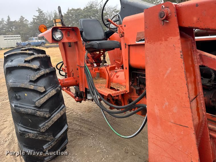 image for item EU6386 Allis-Chalmers 185 tractor