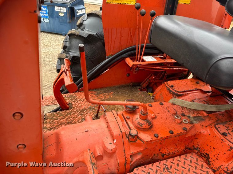 image for item EU6386 Allis-Chalmers 185 tractor