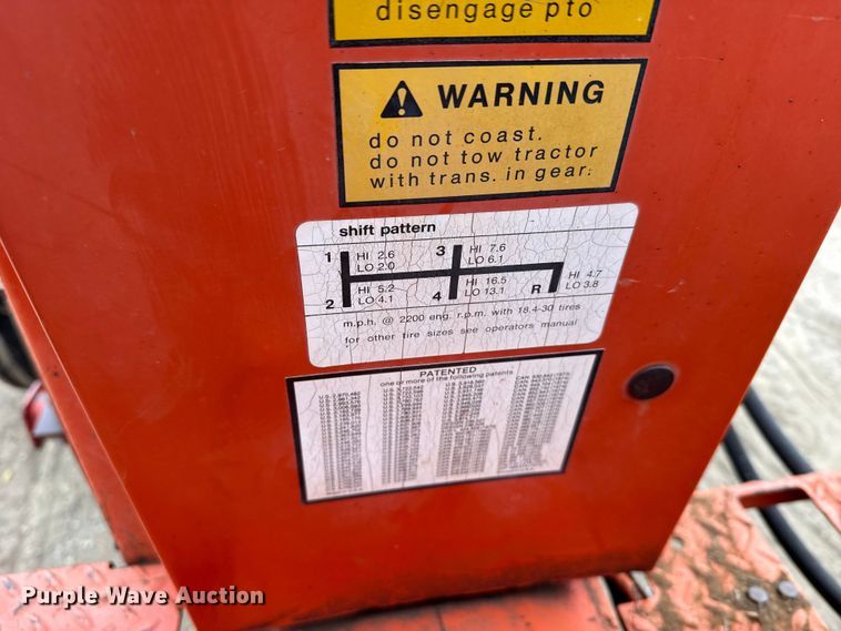 image for item EU6386 Allis-Chalmers 185 tractor