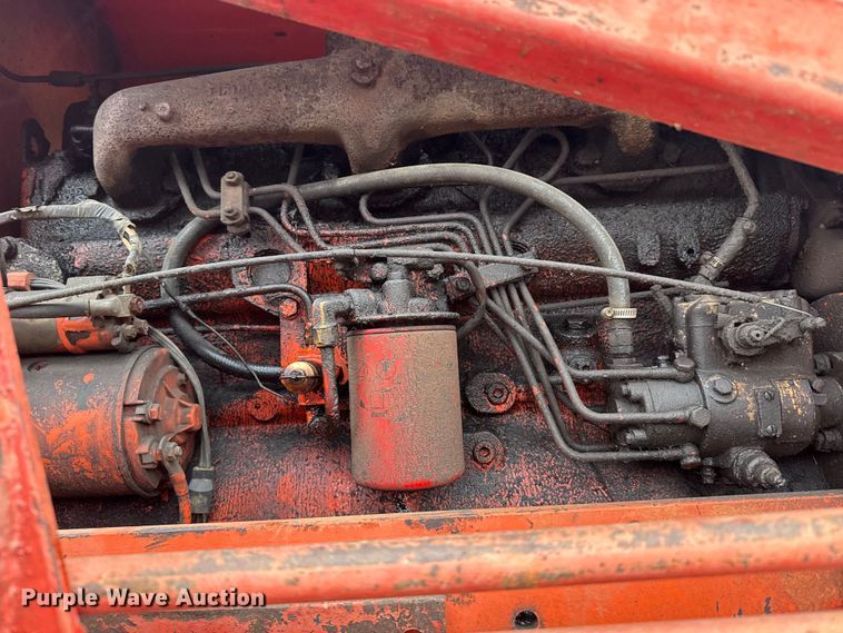 image for item EU6386 Allis-Chalmers 185 tractor