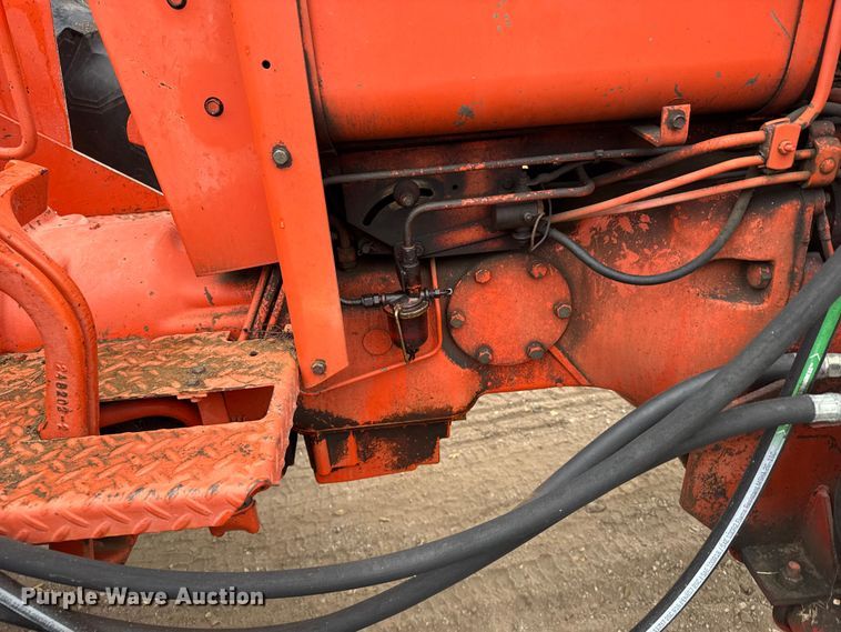 image for item EU6386 Allis-Chalmers 185 tractor