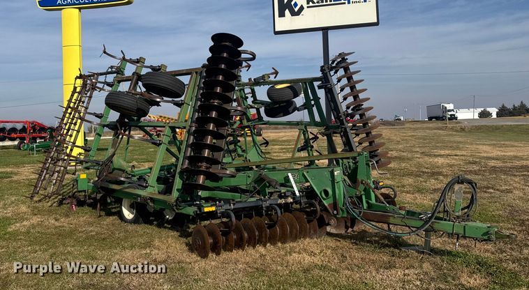 image for item EU6388 John Deere 726 mulch finisher