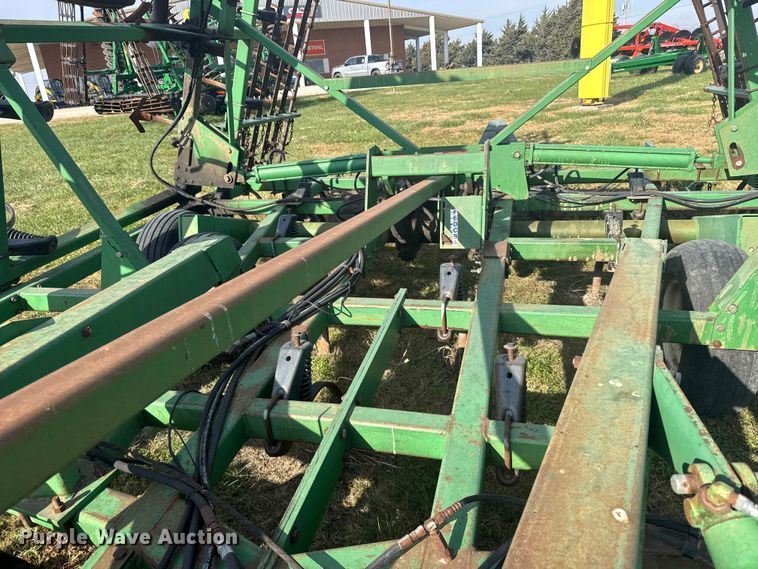 image for item EU6388 John Deere 726 mulch finisher