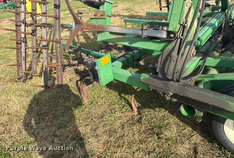 image for item EU6388 John Deere 726 mulch finisher