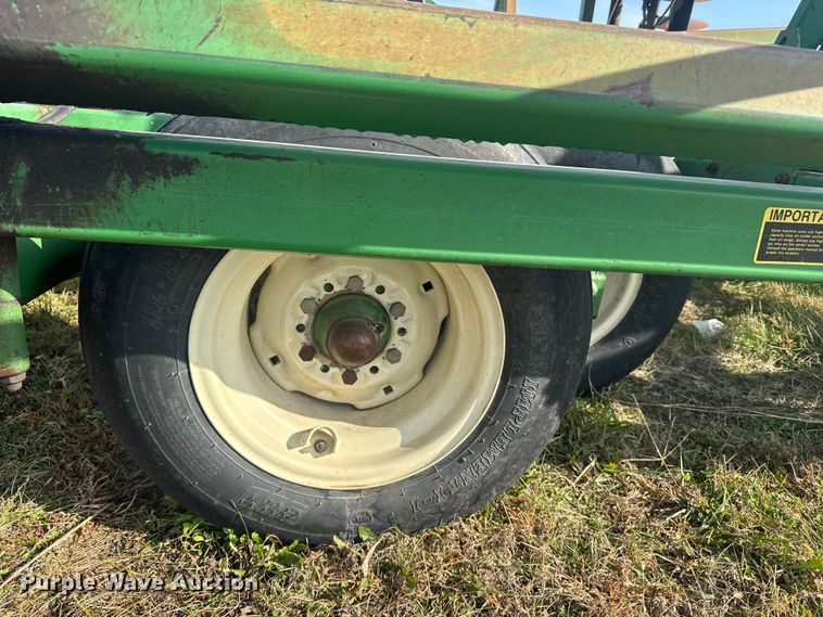 image for item EU6388 John Deere 726 mulch finisher