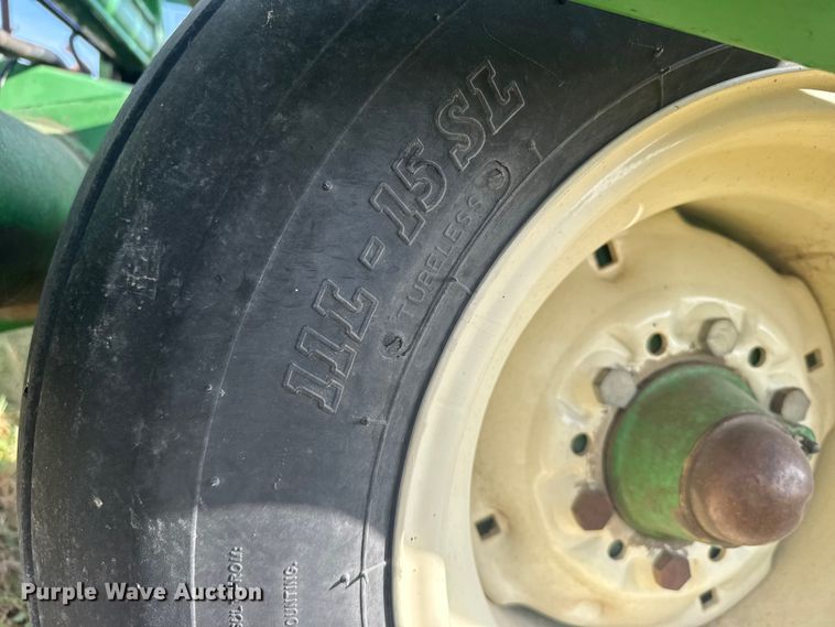 image for item EU6388 John Deere 726 mulch finisher