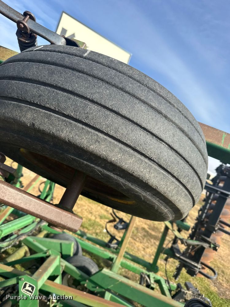 image for item EU6388 John Deere 726 mulch finisher