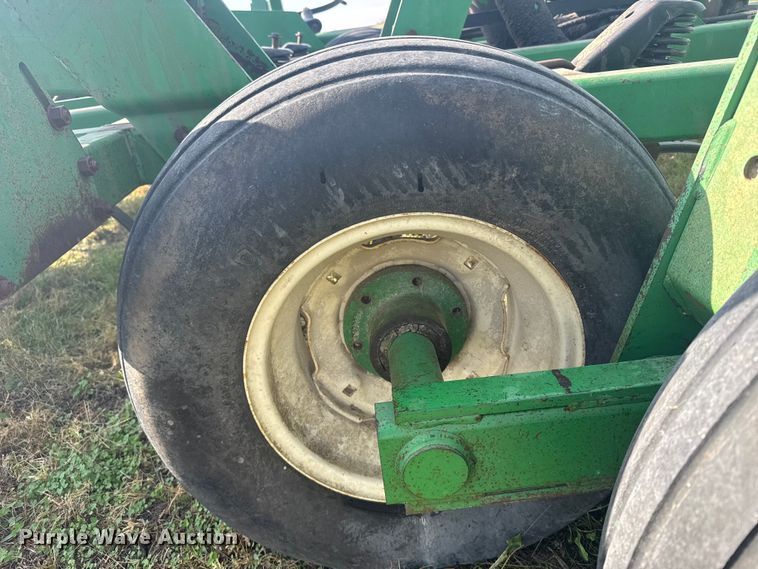 image for item EU6388 John Deere 726 mulch finisher