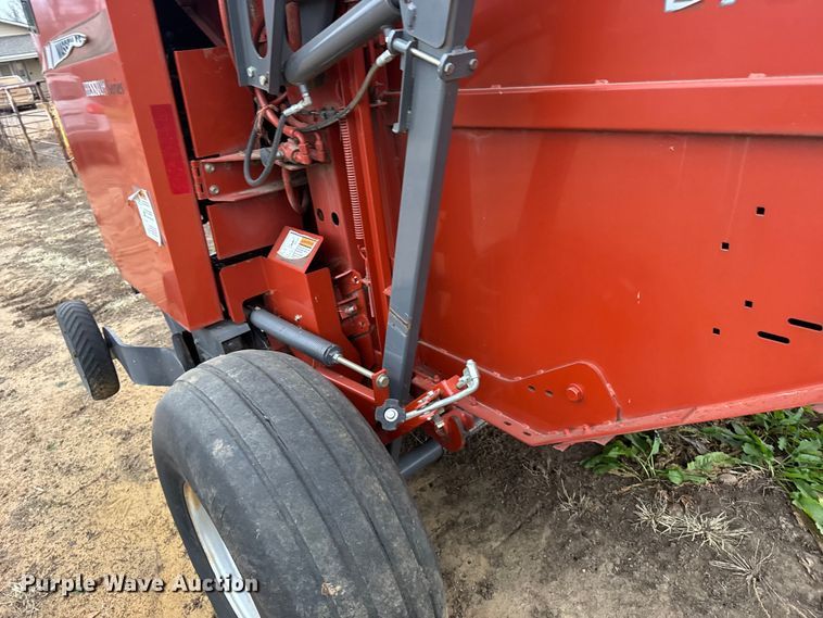 image for item EU6413 2007 Massey Ferguson 2756 round baler