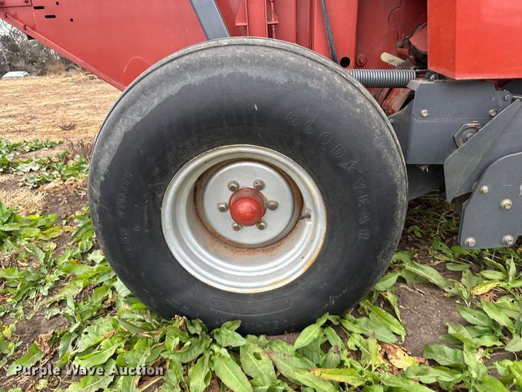 image for item EU6413 2007 Massey Ferguson 2756 round baler