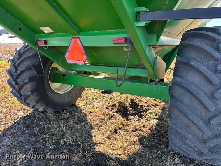 image for item EU6425 Brent 1080 grain cart