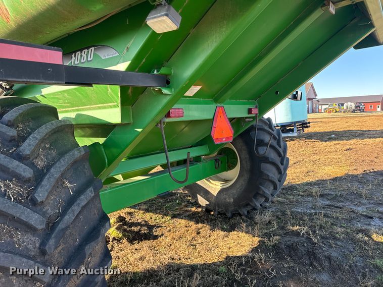 image for item EU6425 Brent 1080 grain cart