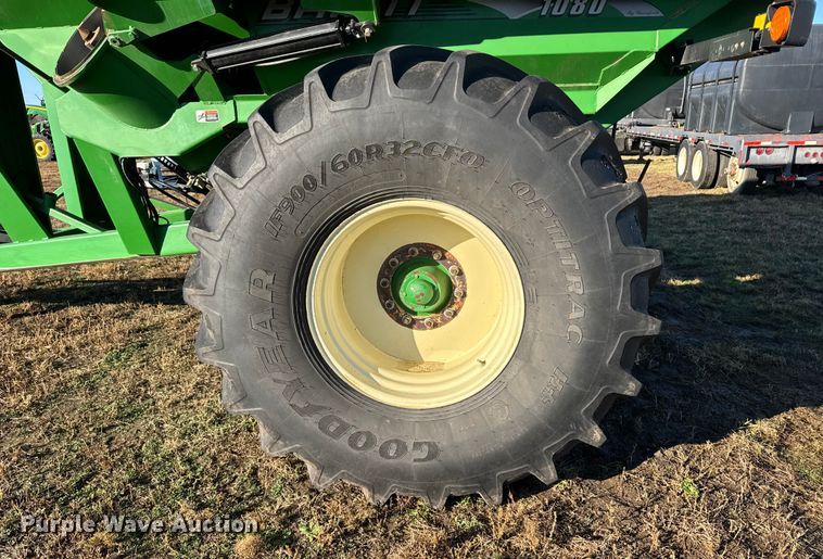 image for item EU6425 Brent 1080 grain cart