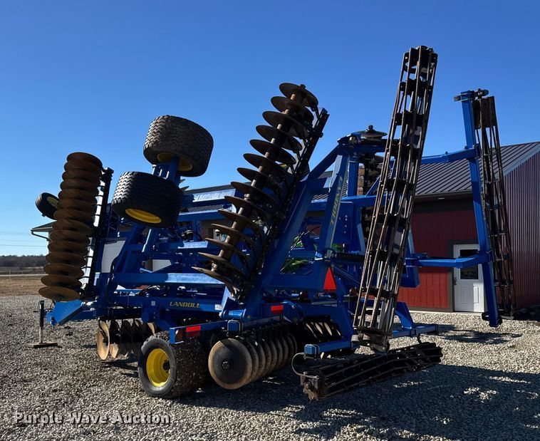 image for item EU6426 2024 Landoll 7530 vertical tillage