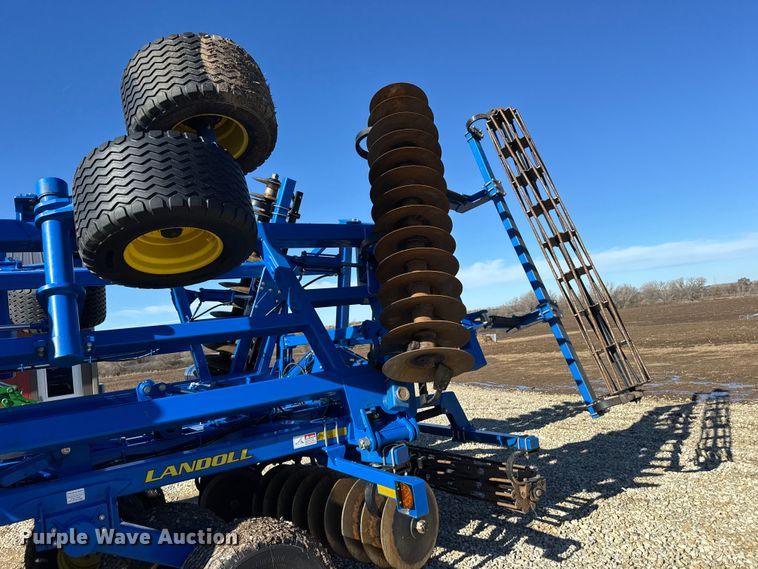 image for item EU6426 2024 Landoll 7530 vertical tillage