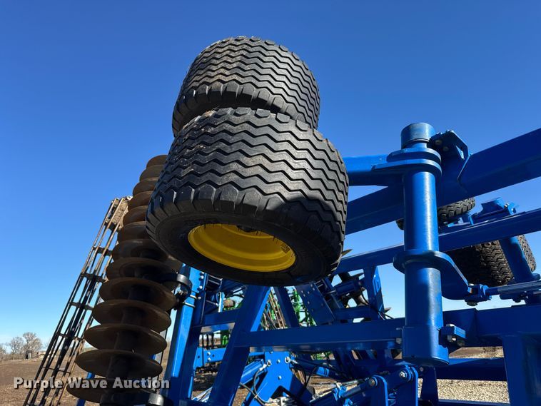 image for item EU6426 2024 Landoll 7530 vertical tillage