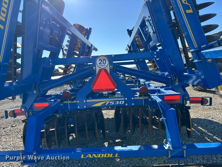 image for item EU6426 2024 Landoll 7530 vertical tillage