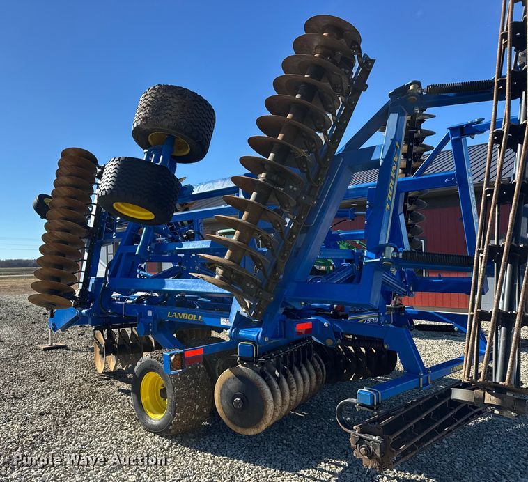 image for item EU6426 2024 Landoll 7530 vertical tillage