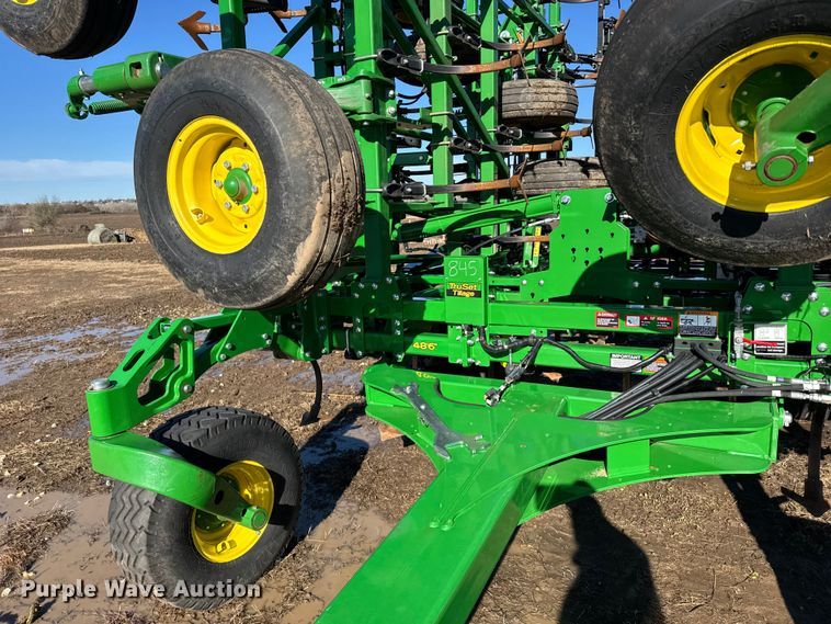 image for item EU6427 2022 John Deere 2230FH field cultivator