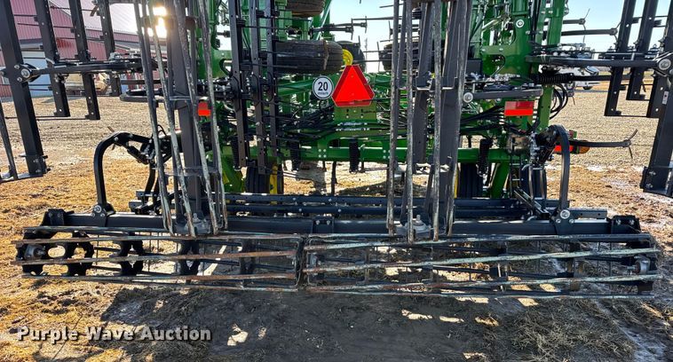 image for item EU6427 2022 John Deere 2230FH field cultivator