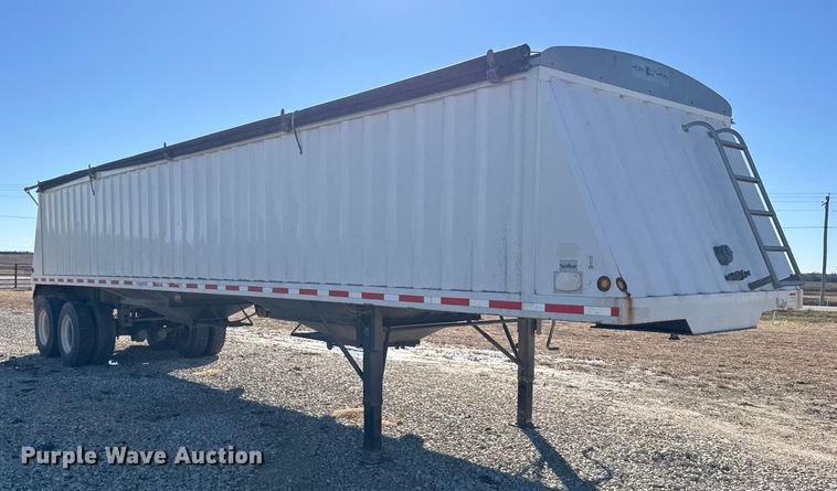 image for item EU6428 2016 Neville Built grain trailer