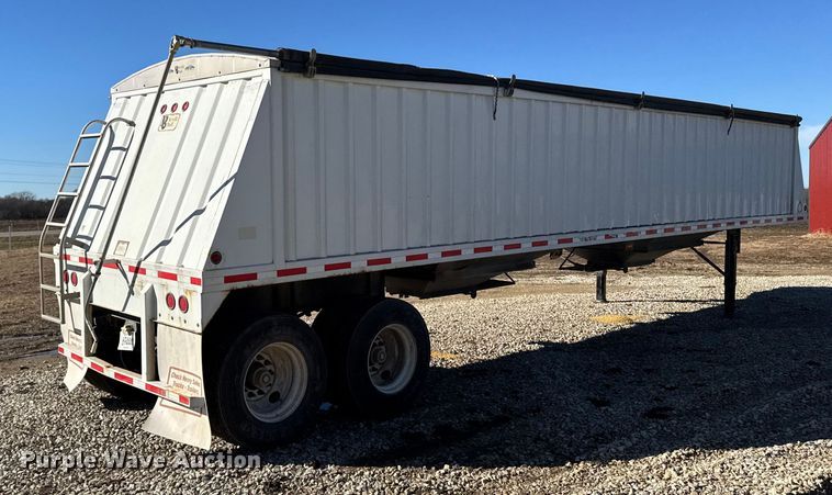 image for item EU6428 2016 Neville Built grain trailer