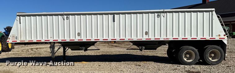 image for item EU6428 2016 Neville Built grain trailer