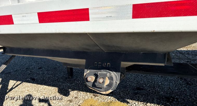 image for item EU6428 2016 Neville Built grain trailer