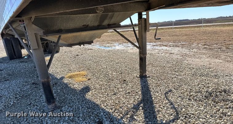 image for item EU6428 2016 Neville Built grain trailer